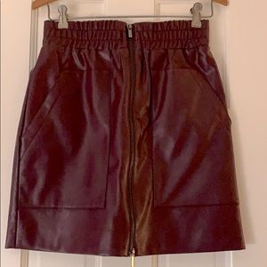 French connection plum pleather skirt